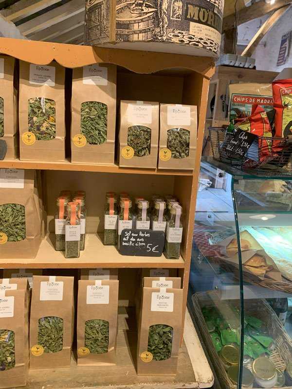 Thés et aromates